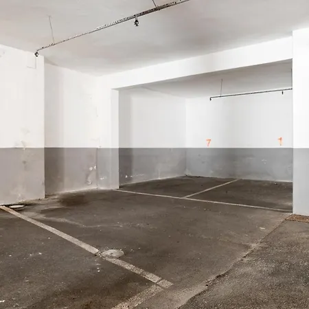 Roomy Flat With Parking Apartment *